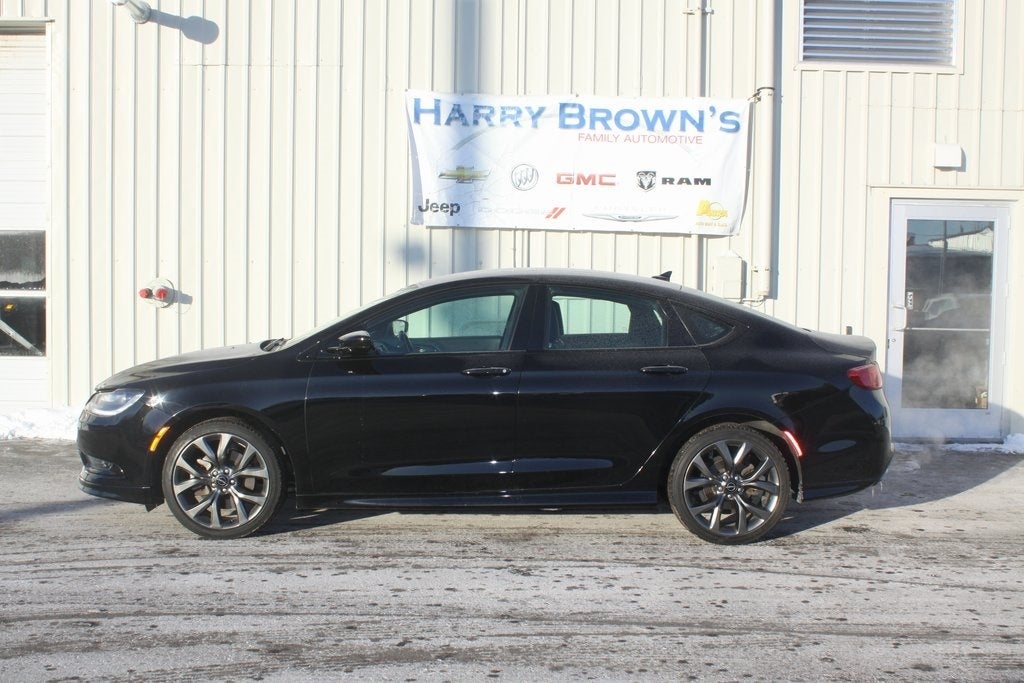 Used 2016 Chrysler 200 S with VIN 1C3CCCBB8GN144885 for sale in Faribault, MN