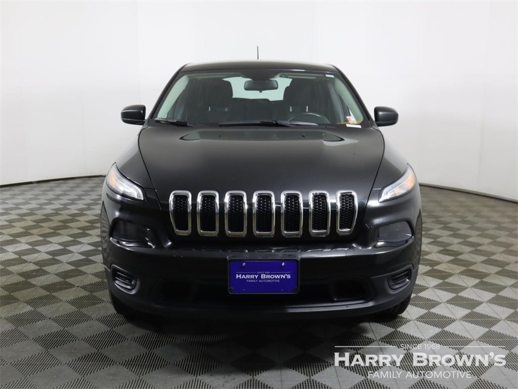 Used 2015 Jeep Cherokee Sport with VIN 1C4PJMABXFW669076 for sale in Faribault, Minnesota