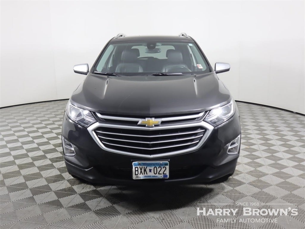 Used 2018 Chevrolet Equinox Premier with VIN 2GNAXVEV5J6340374 for sale in Faribault, Minnesota