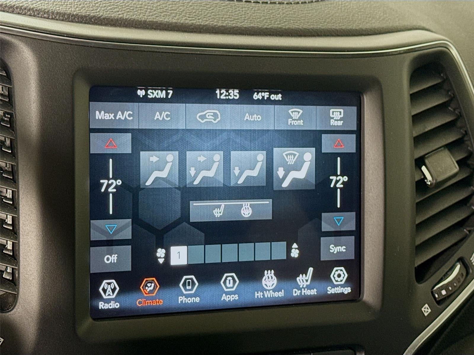 2022 Jeep Cherokee Latitude Lux