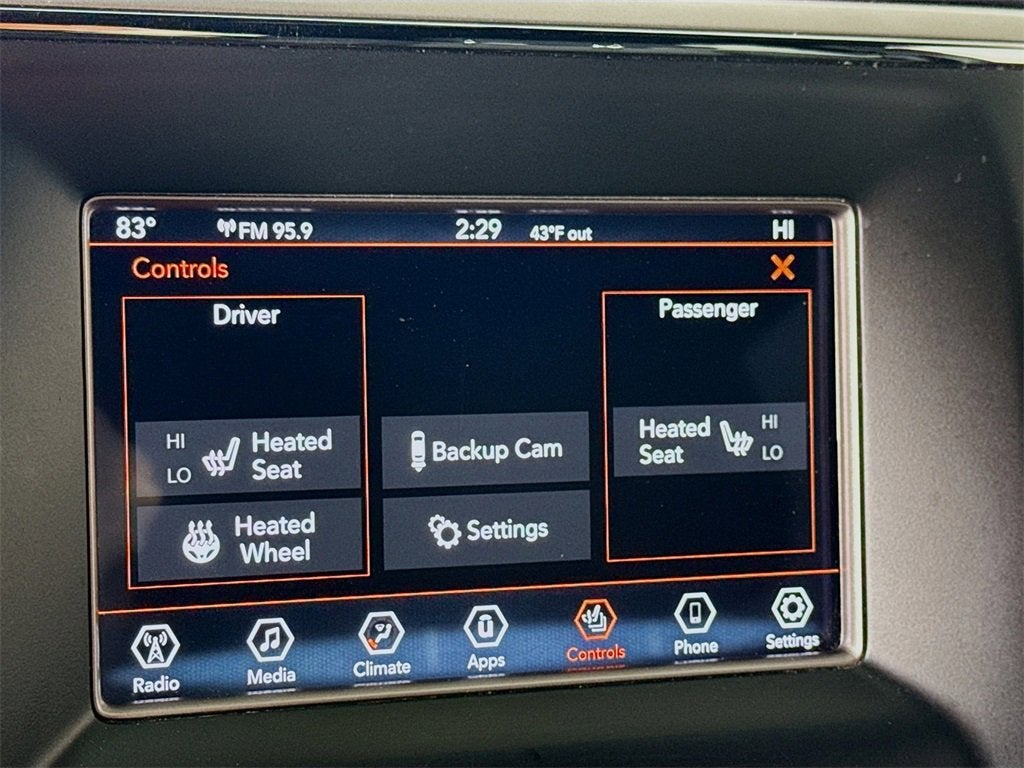 2019 Jeep Grand Cherokee Laredo E