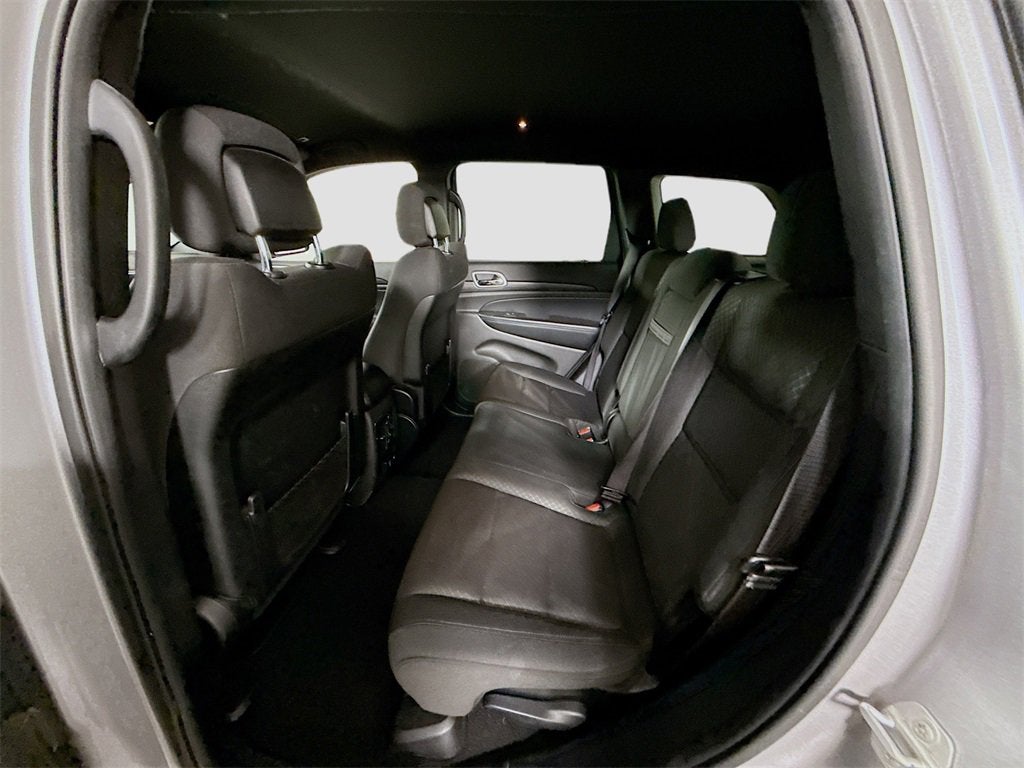 2019 Jeep Grand Cherokee Laredo E