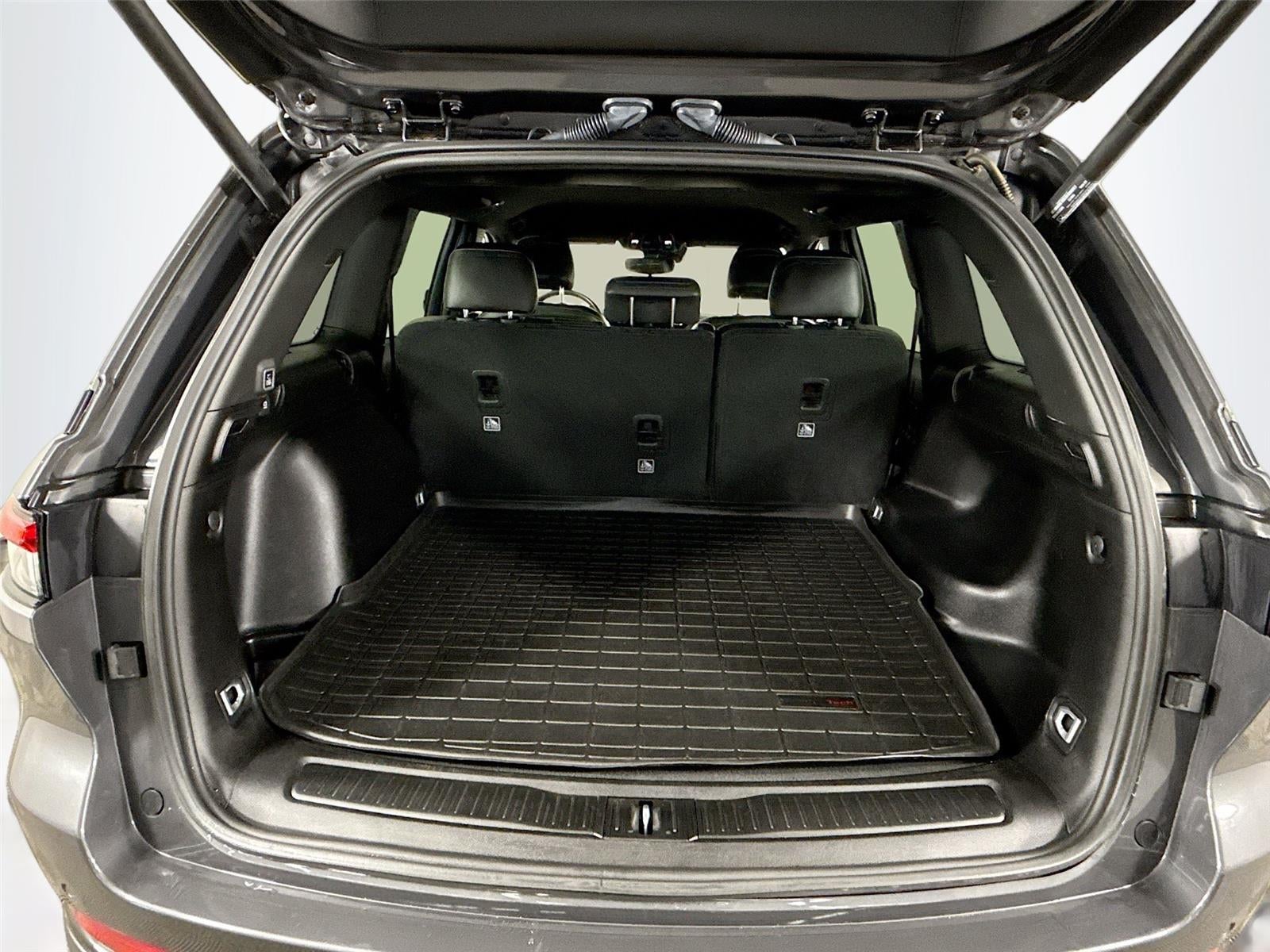 2022 Jeep Grand Cherokee Altitude