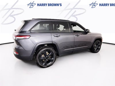 2022 Jeep Grand Cherokee Altitude