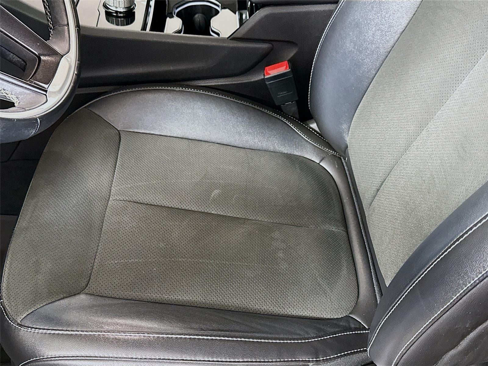2022 Jeep Grand Cherokee Altitude