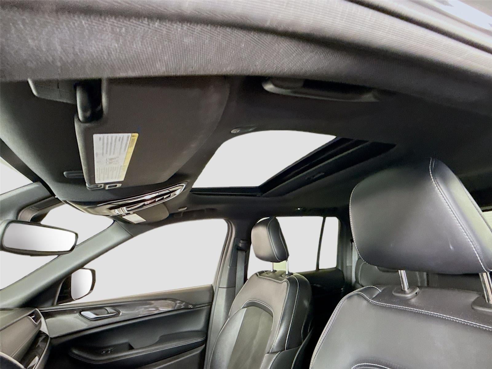 2022 Jeep Grand Cherokee Altitude