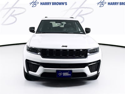 2026 Jeep Grand Cherokee Laredo