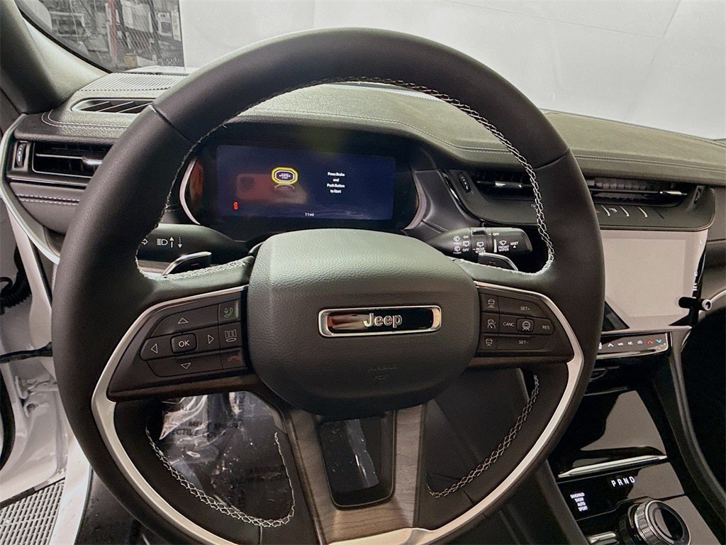 2026 Jeep Grand Cherokee Laredo