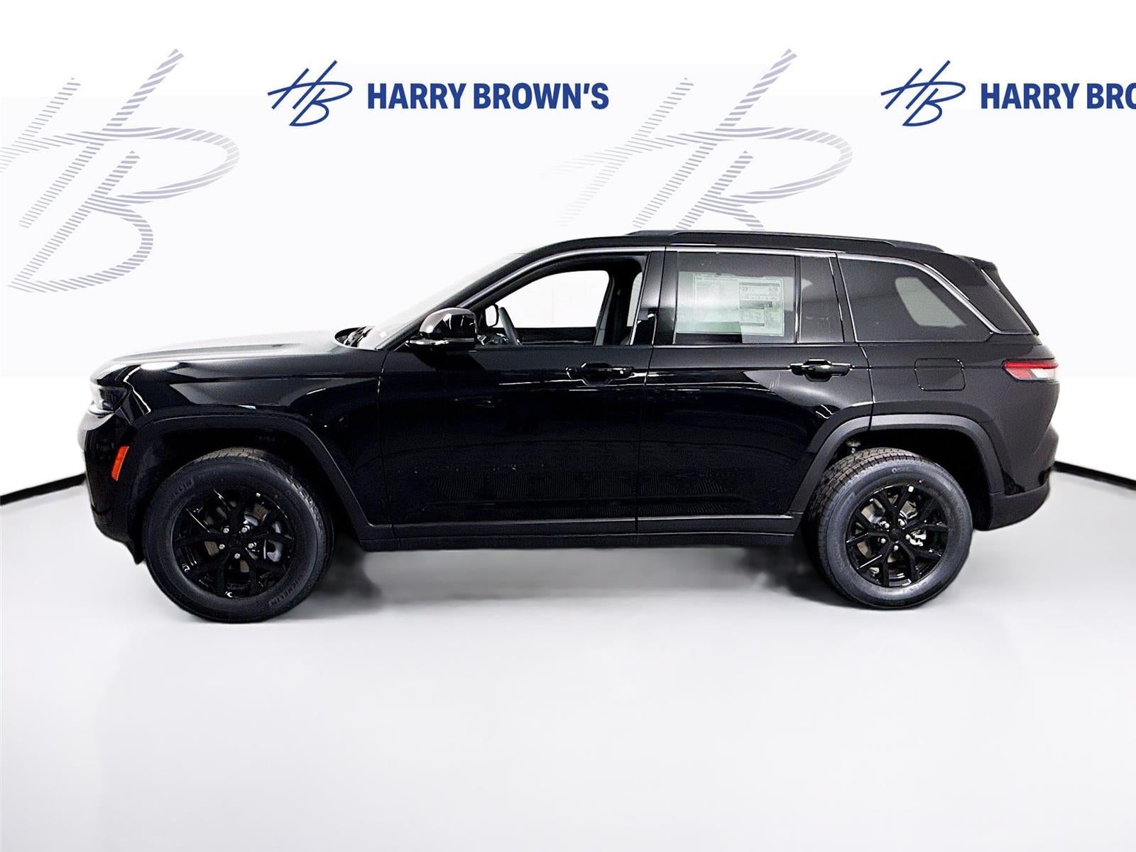 2026 Jeep Grand Cherokee Laredo