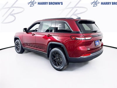 2026 Jeep Grand Cherokee Laredo Altitude