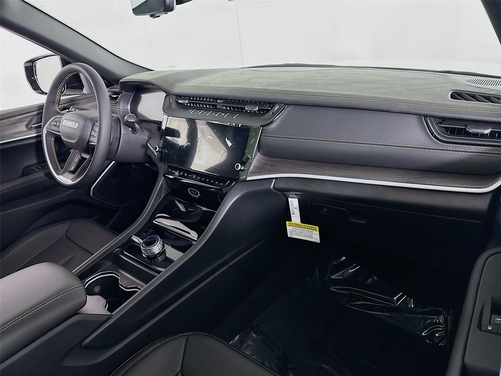 2026 Jeep Grand Cherokee 85th Anniversary Edition