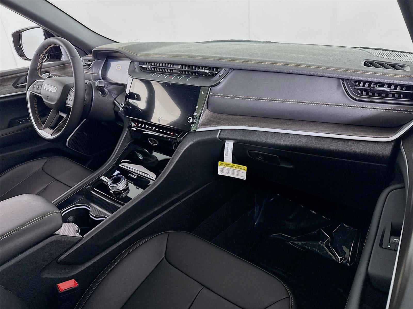 2026 Jeep Grand Cherokee 85th Anniversary Edition