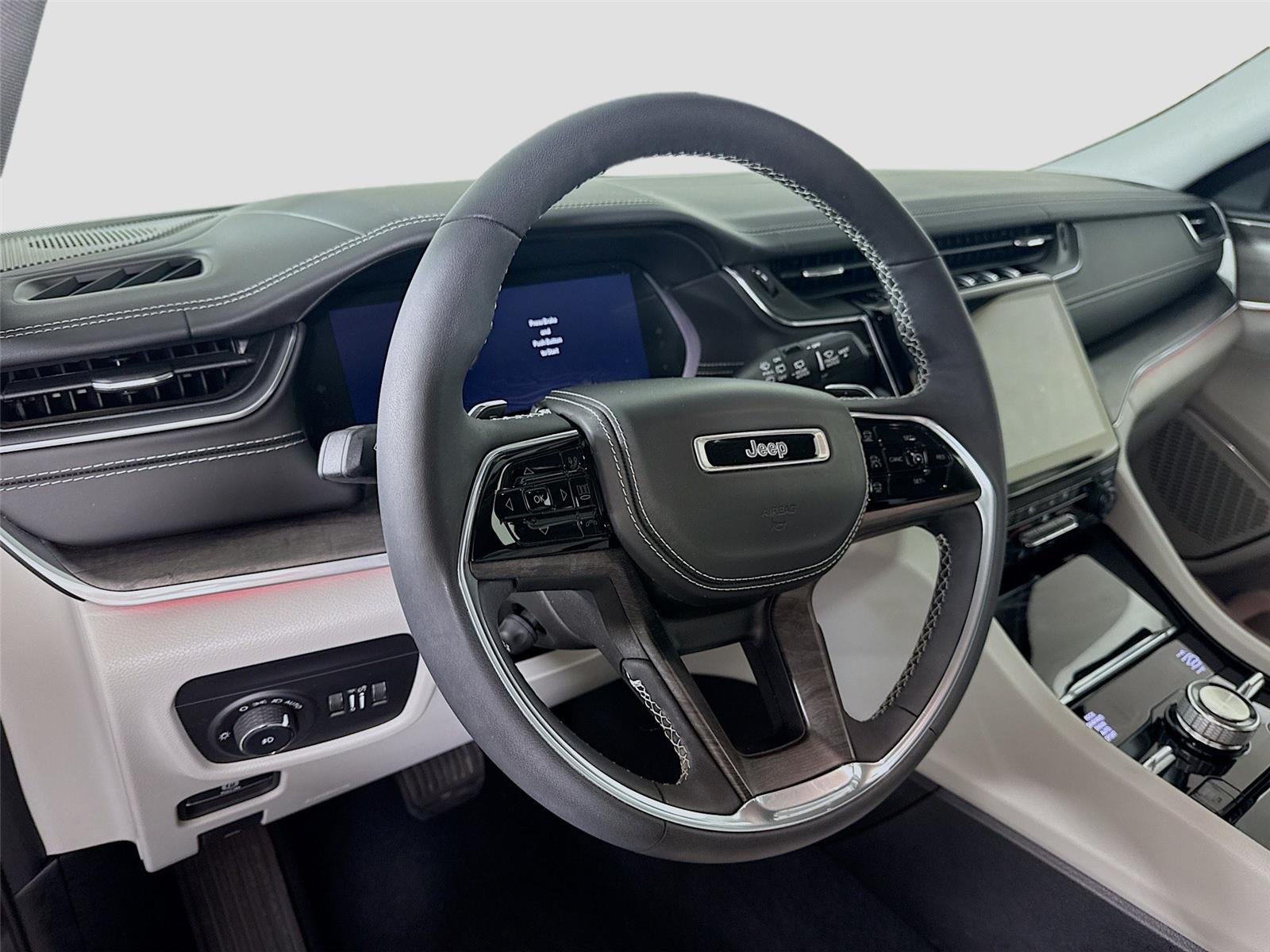2023 Jeep Grand Cherokee Overland
