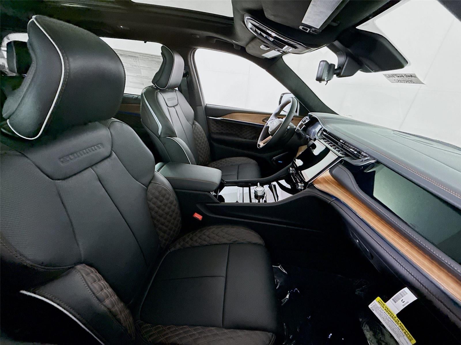 2025 Jeep Grand Cherokee Summit Reserve