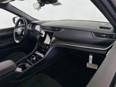 2025 Jeep Grand Cherokee L Base