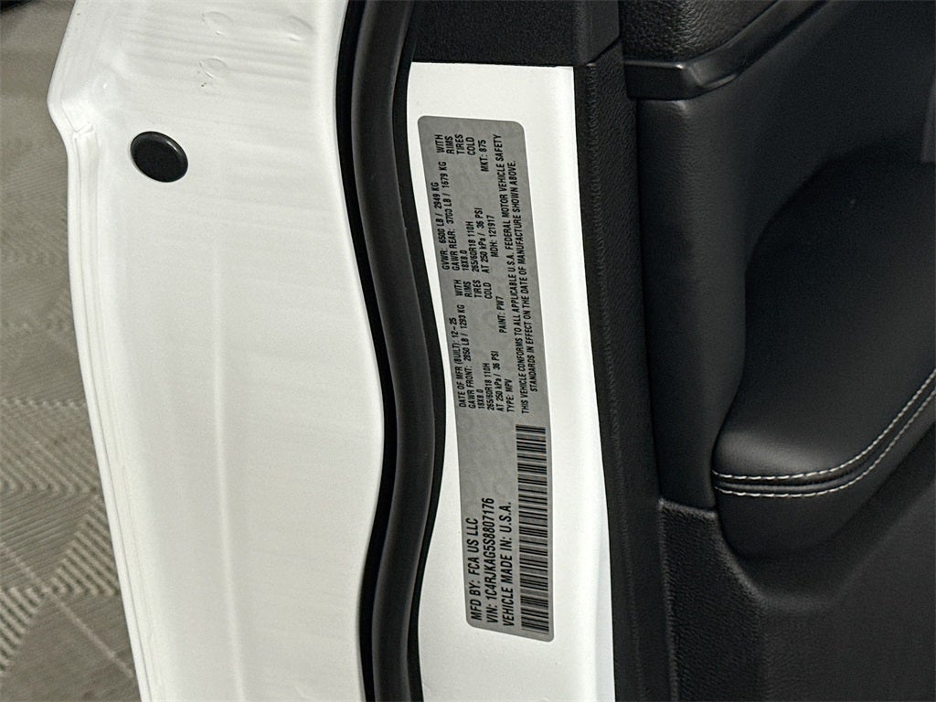 2025 Jeep Grand Cherokee L Base