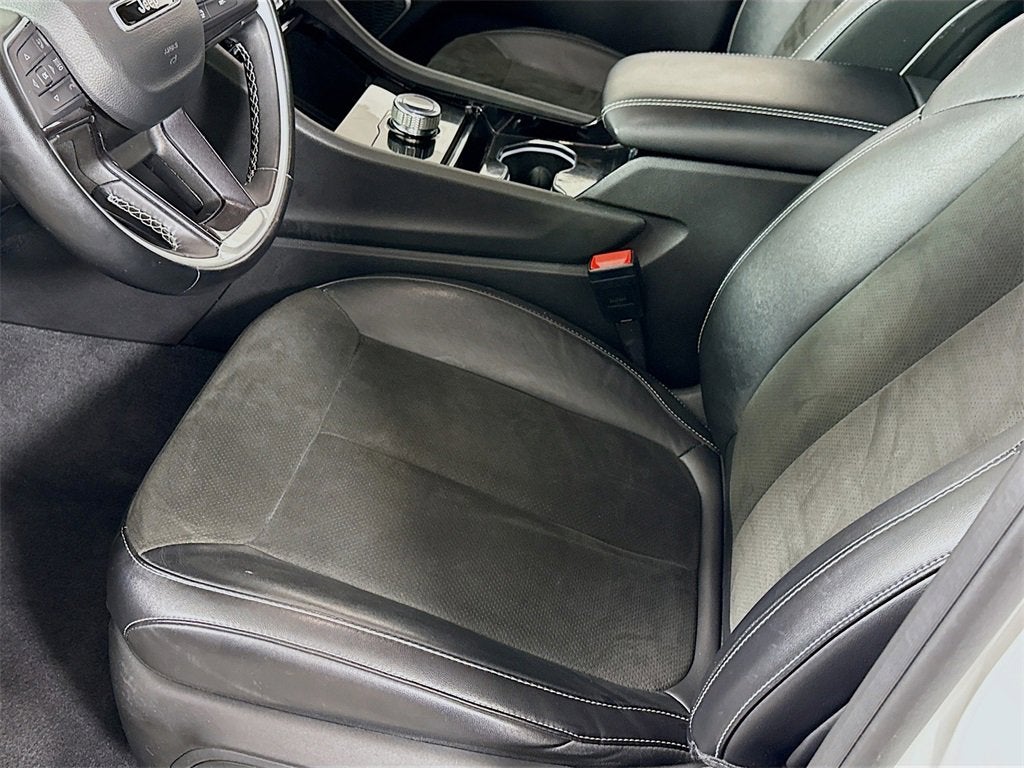 2022 Jeep Grand Cherokee L Altitude