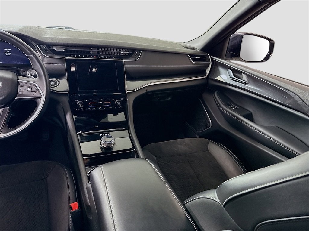 2022 Jeep Grand Cherokee L Altitude