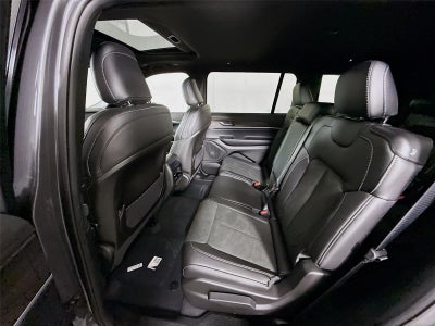 2026 Jeep Grand Cherokee L Laredo Altitude