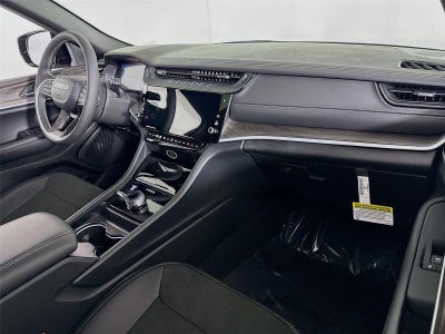 2026 Jeep Grand Cherokee L Laredo Altitude