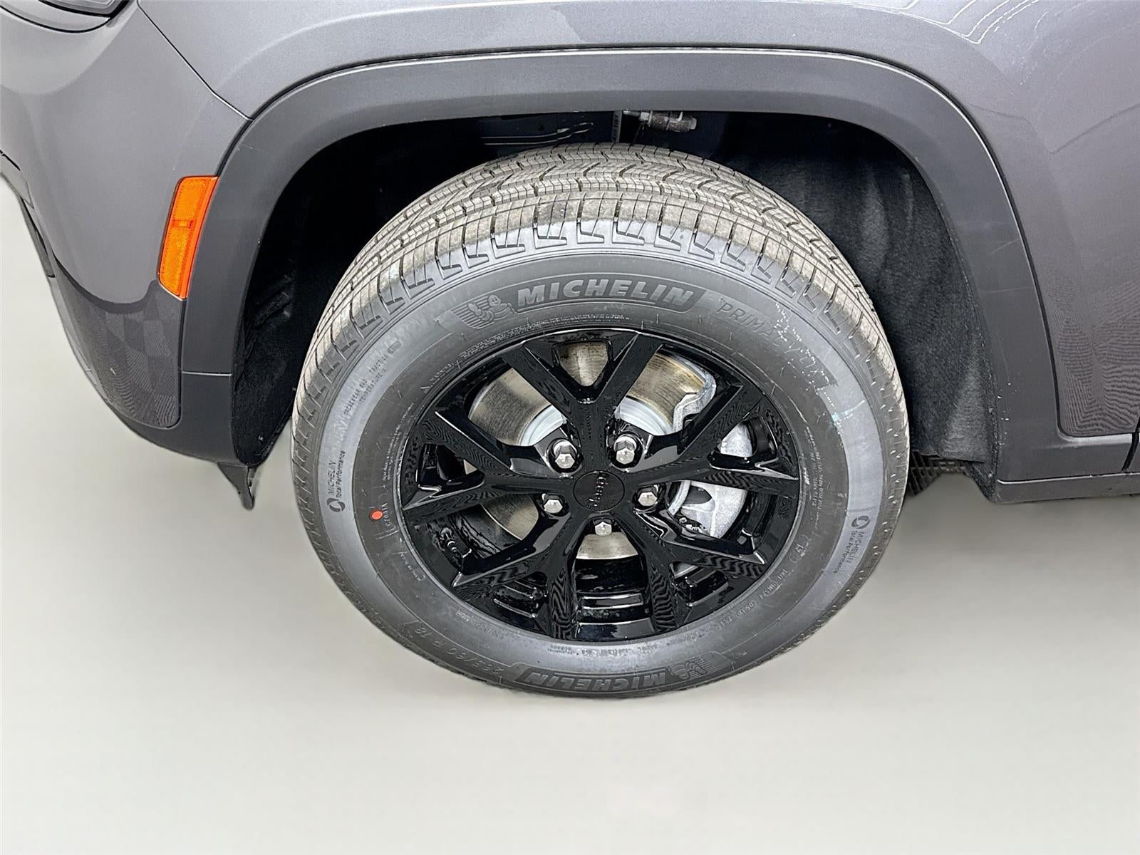 2026 Jeep Grand Cherokee L Laredo Altitude