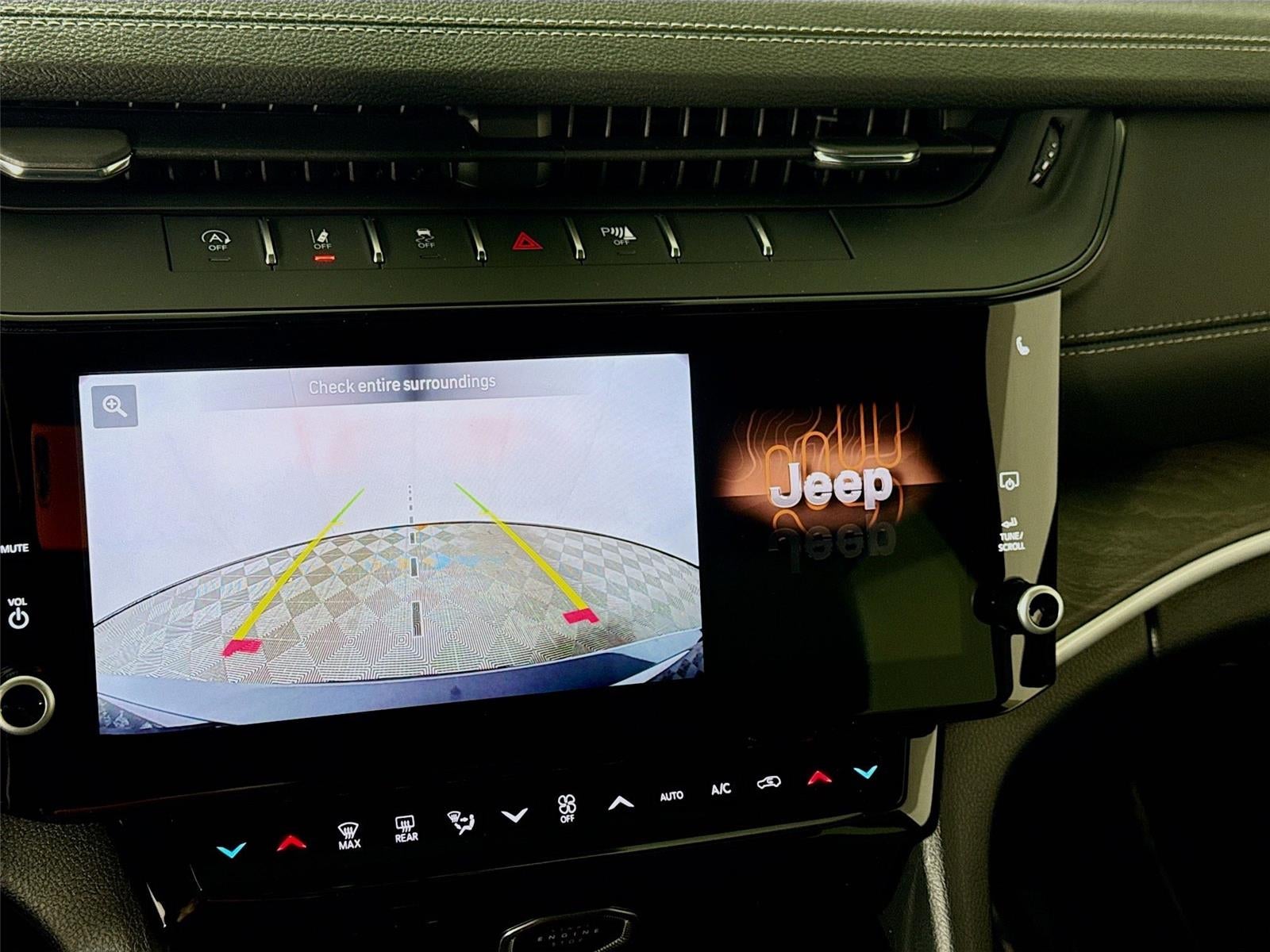 2026 Jeep Grand Cherokee L Laredo Altitude