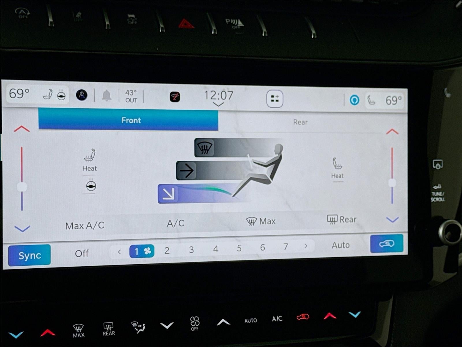 2026 Jeep Grand Cherokee L Laredo Altitude