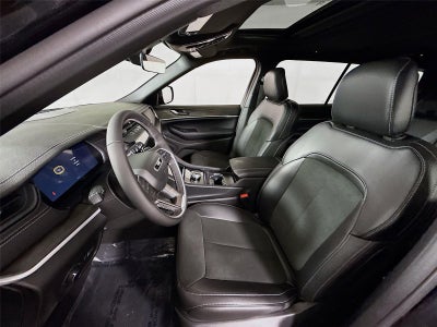 2026 Jeep Grand Cherokee L Laredo Altitude