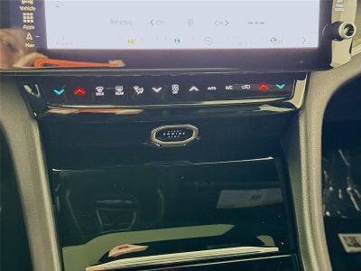 2026 Jeep Grand Cherokee L Laredo Altitude