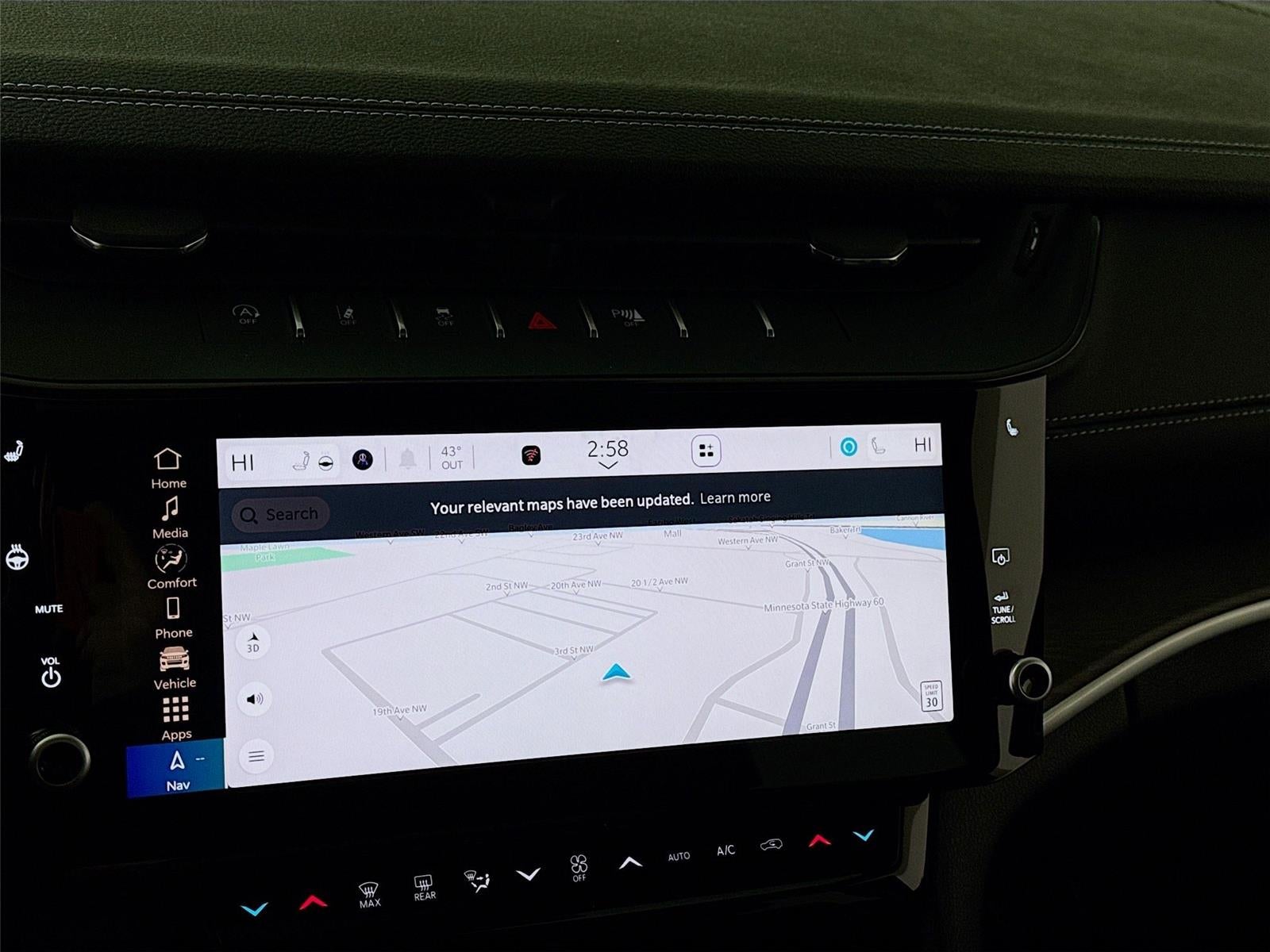 2026 Jeep Grand Cherokee L Laredo Altitude