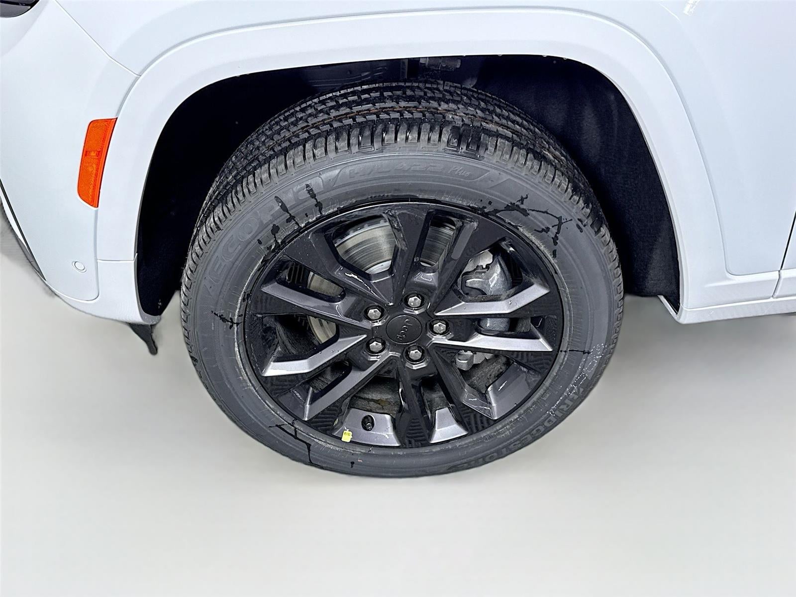 2026 Jeep Grand Cherokee Limited Reserve