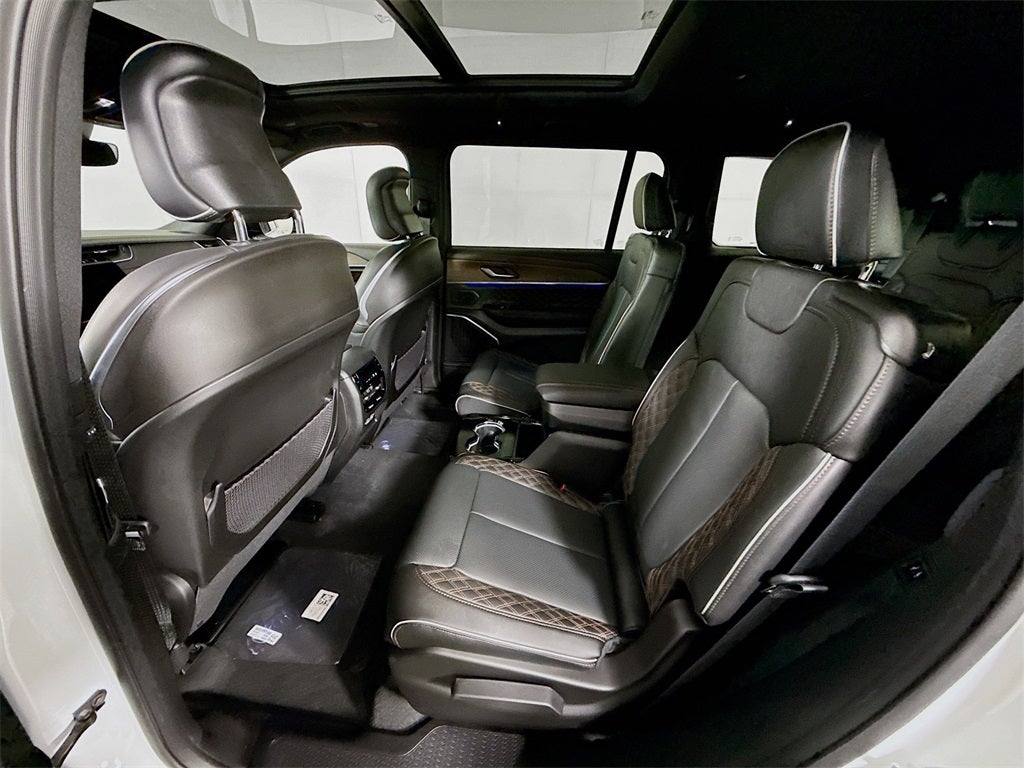 2025 Jeep Grand Cherokee L Summit