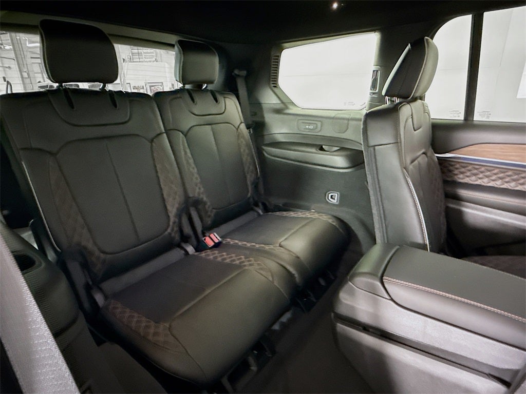 2025 Jeep Grand Cherokee L Summit