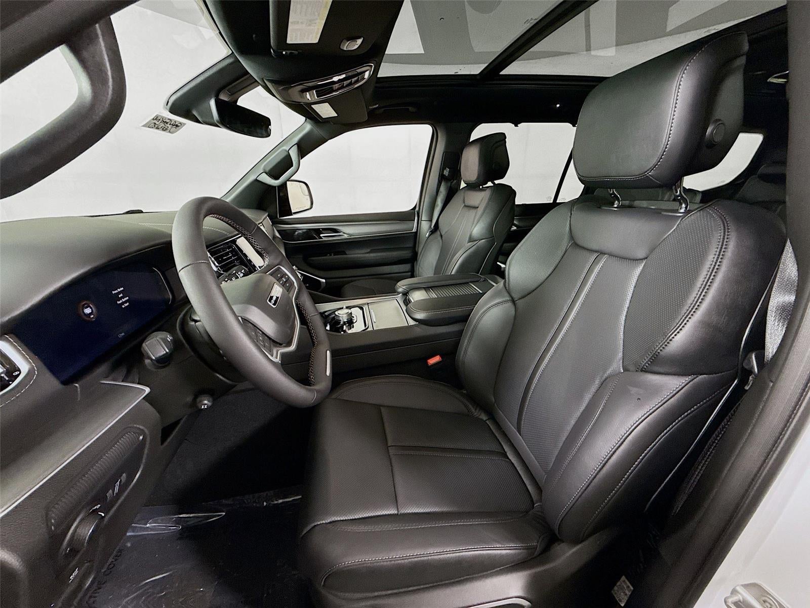 2026 Jeep Grand Wagoneer Limited Reserve