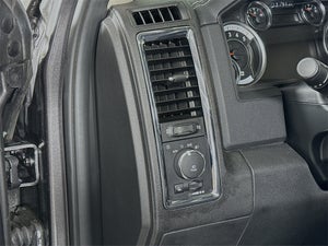 2017 RAM 1500 Laramie Crew Cab 4x4 5&#39;7&#39; Box
