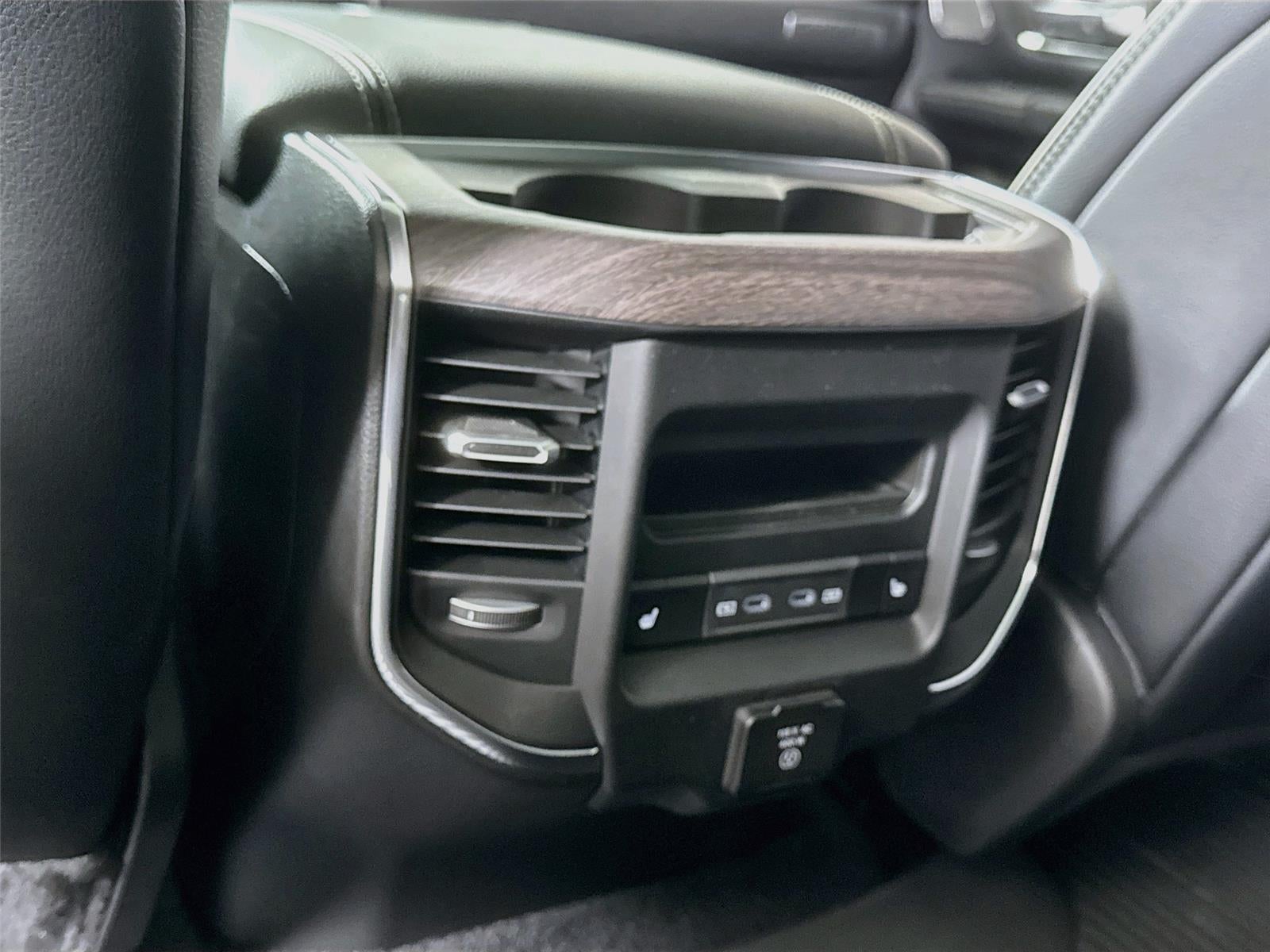 2026 RAM Ram 1500 Laramie