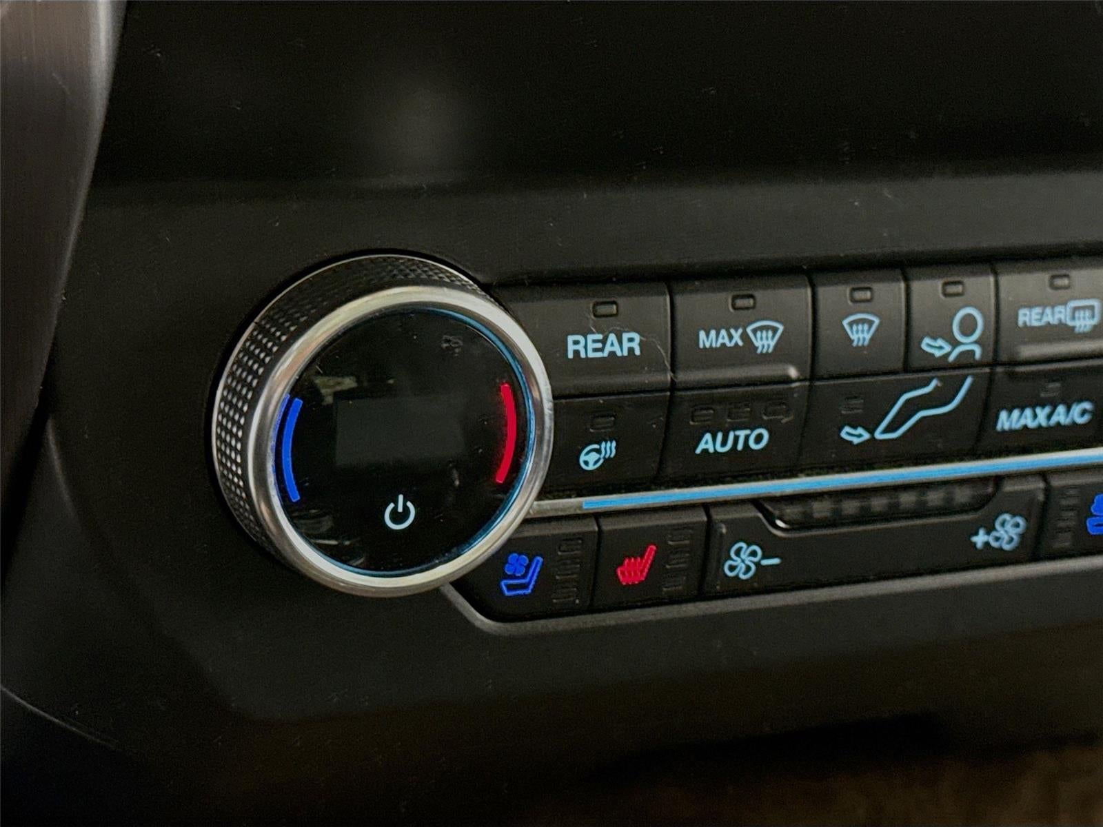 2019 Ford EXPEDITION Base