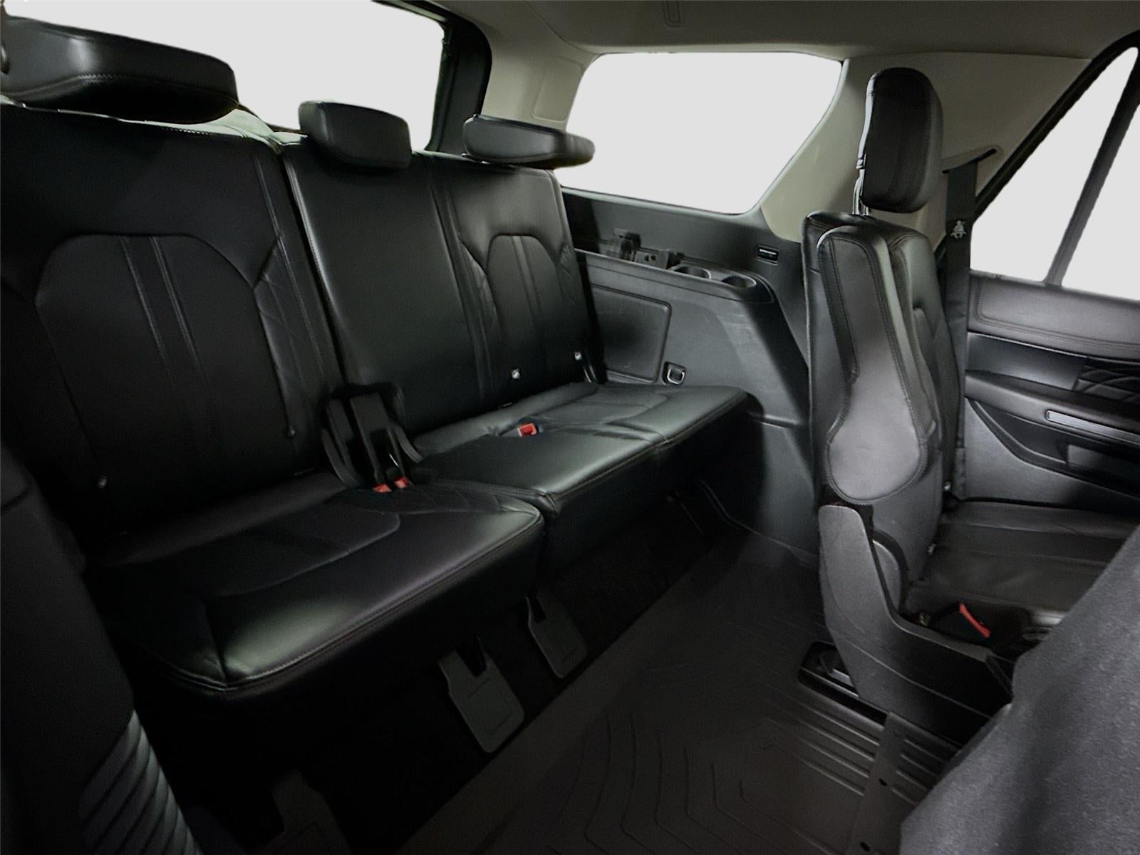 2019 Ford EXPEDITION Base