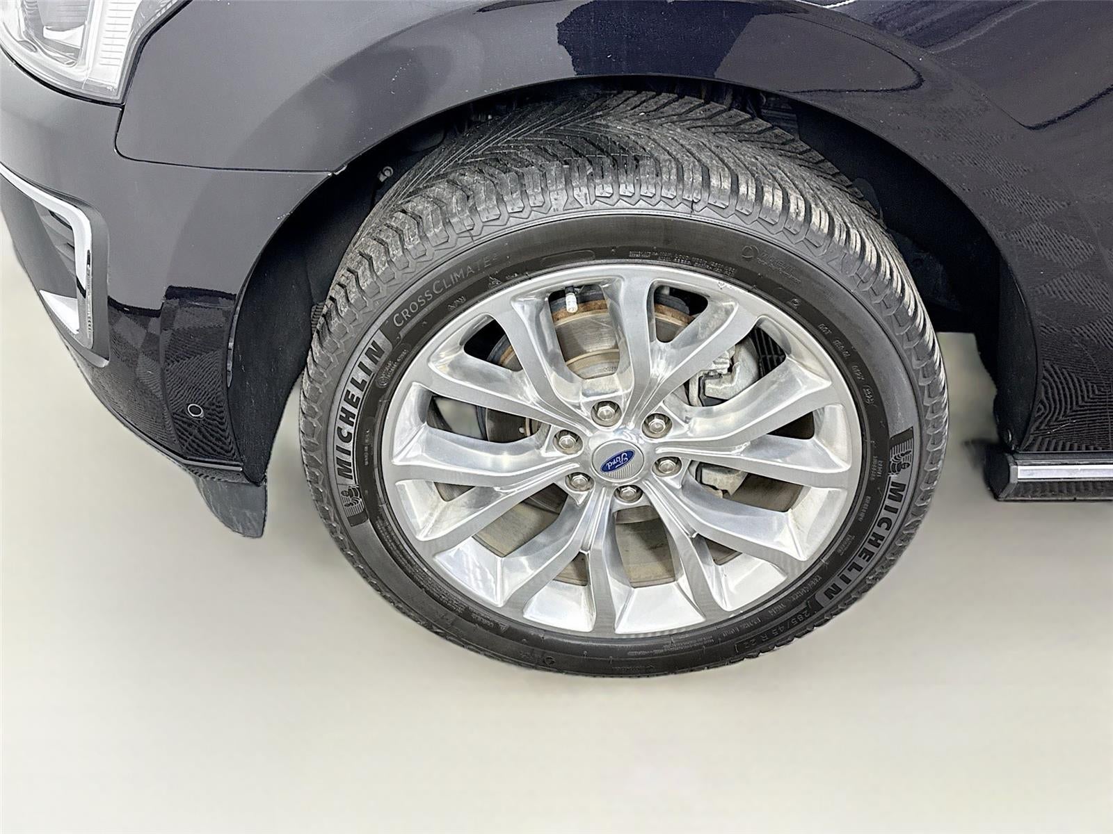 2019 Ford EXPEDITION Base