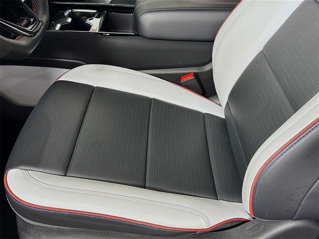 2025 Chevrolet Silverado EV RST