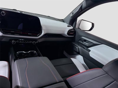 2025 Chevrolet Silverado EV RST