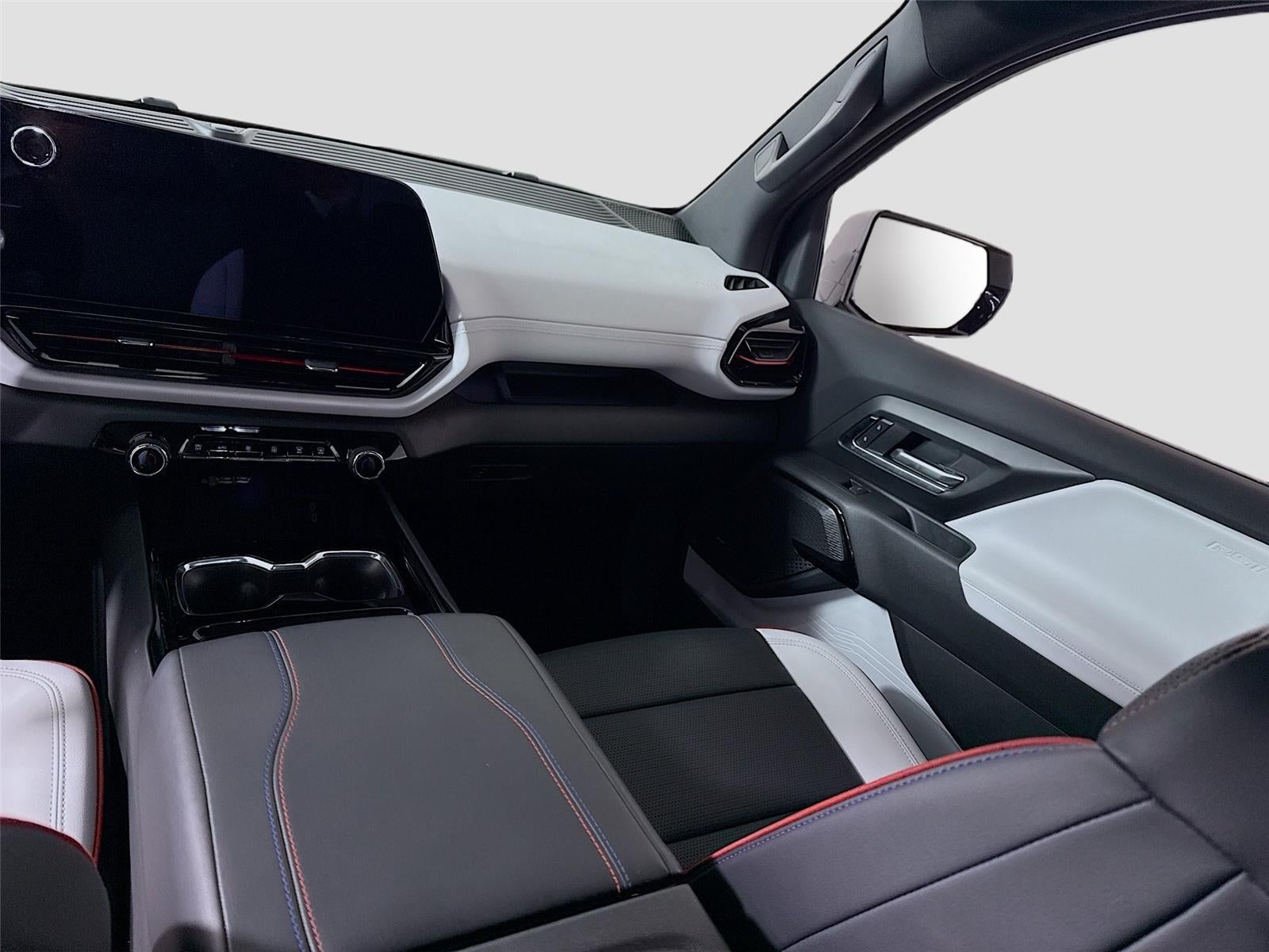 2025 Chevrolet Silverado EV RST