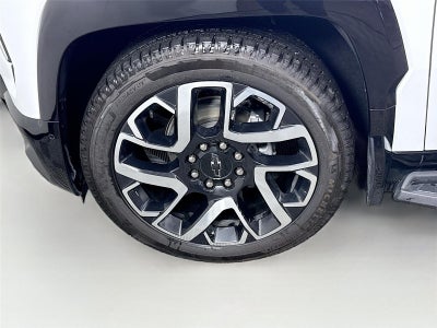 2025 Chevrolet Silverado EV RST