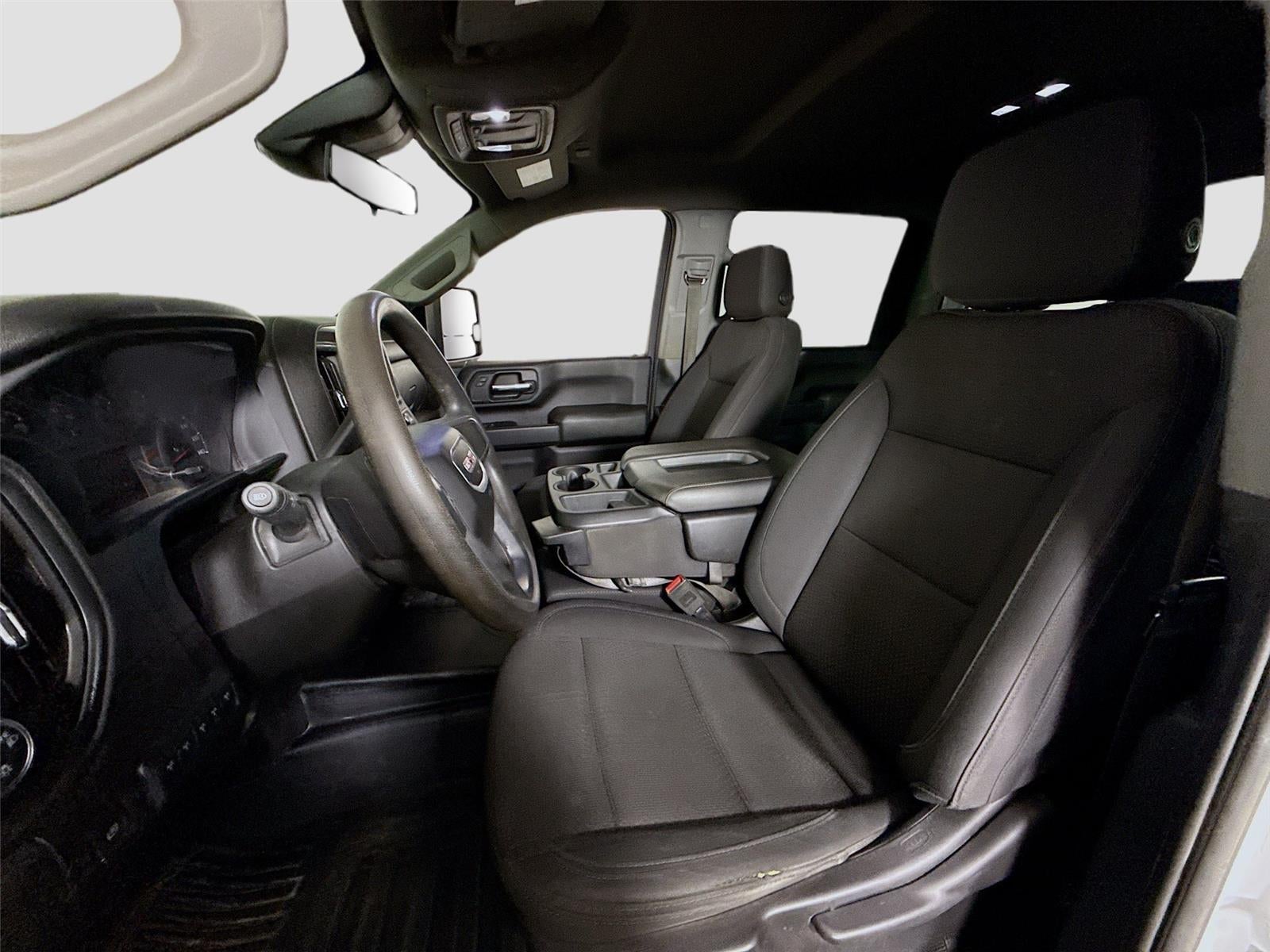 2024 GMC Sierra 3500HD Chassis Pro
