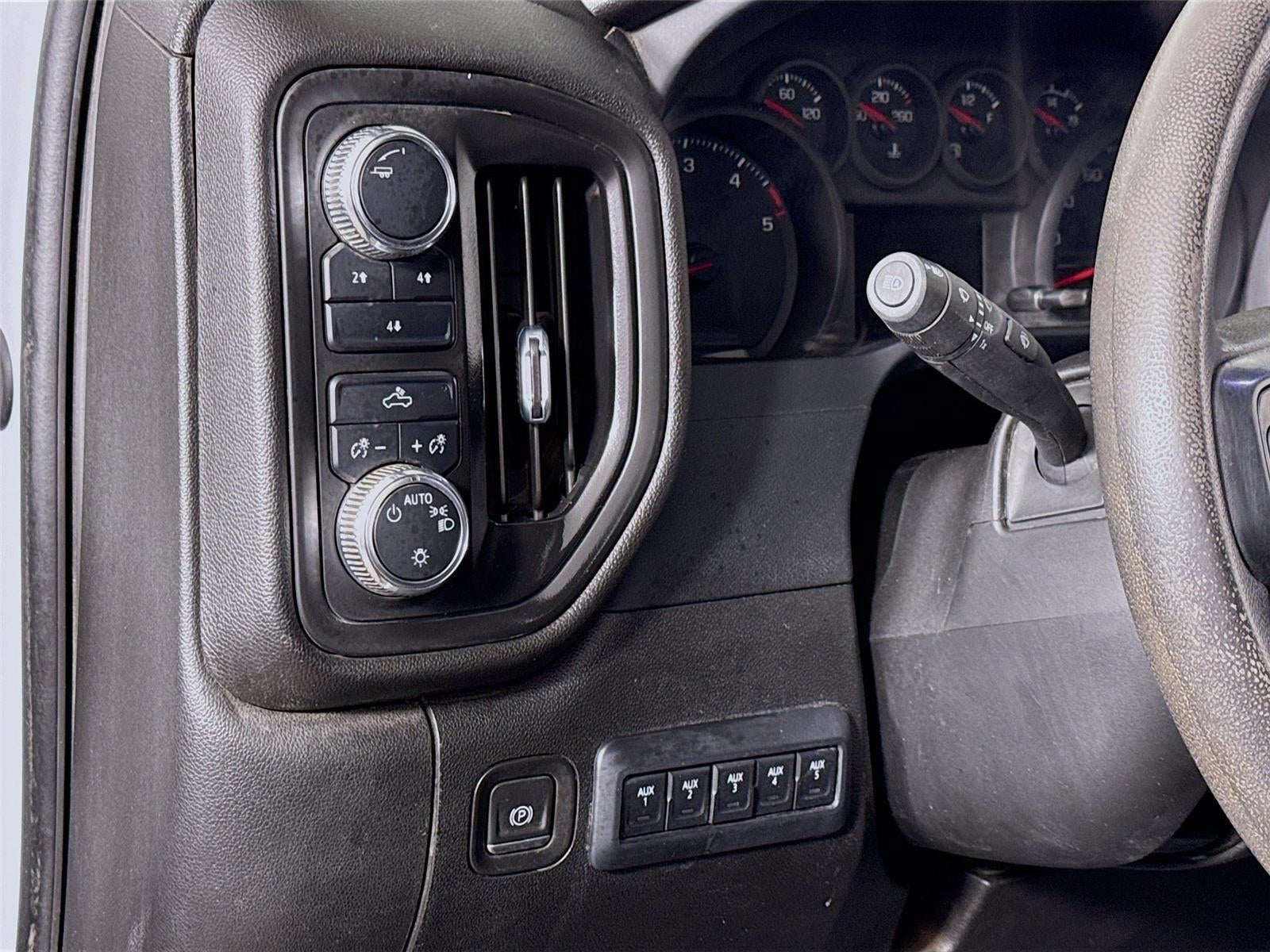 2024 GMC Sierra 3500HD Chassis Pro