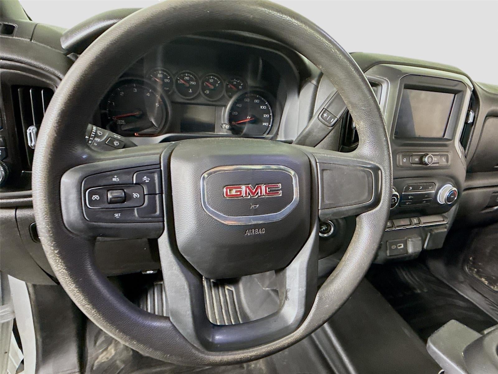 2024 GMC Sierra 3500HD Chassis Pro
