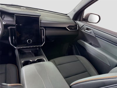 2024 GMC Acadia AWD AT4