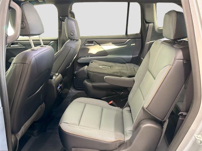 2024 GMC Acadia AWD AT4