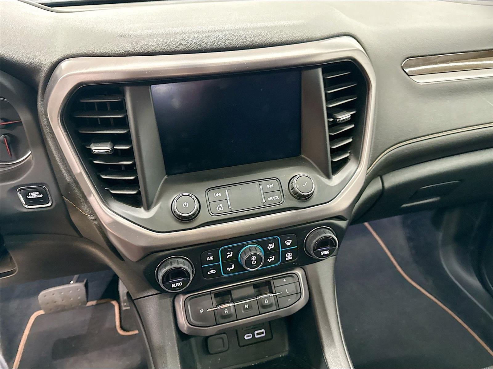 2022 GMC Acadia AT4