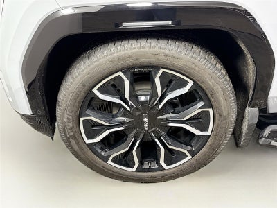 2024 GMC Sierra EV Denali Edition 1